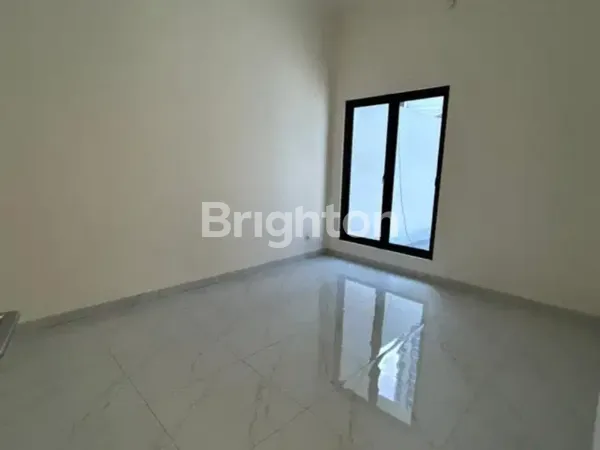 image  RUMAH KENCANASARI TIMUR DEKAT CIPUTRA WORLD, DEKAT SUTOS, SELANGKAH KE MAYJEN  (1)