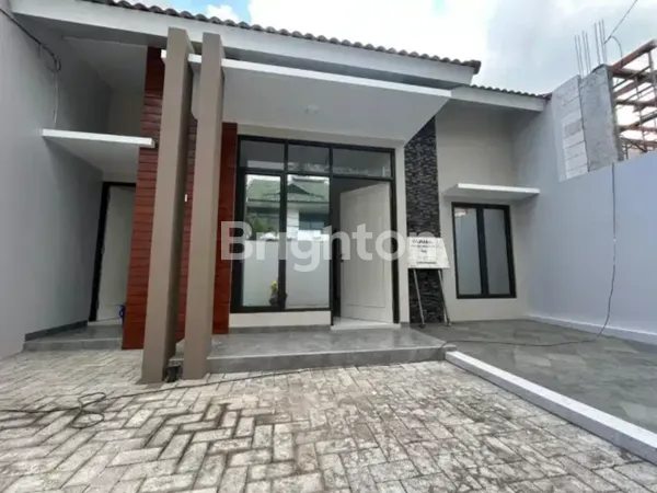 image  RUMAH KENCANASARI TIMUR DEKAT CIPUTRA WORLD, DEKAT SUTOS, SELANGKAH KE MAYJEN  (1)