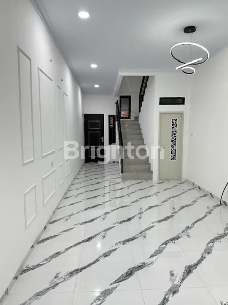 image RUMAH BARU 3 LANTAI INDENT TANJUNG DUREN JAKARTA BARAT (3)