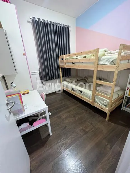 image RUMAH CANTIK 3LT FULL FURNISH DI LAVON 2 CIKUPA TANGERANG  (6)