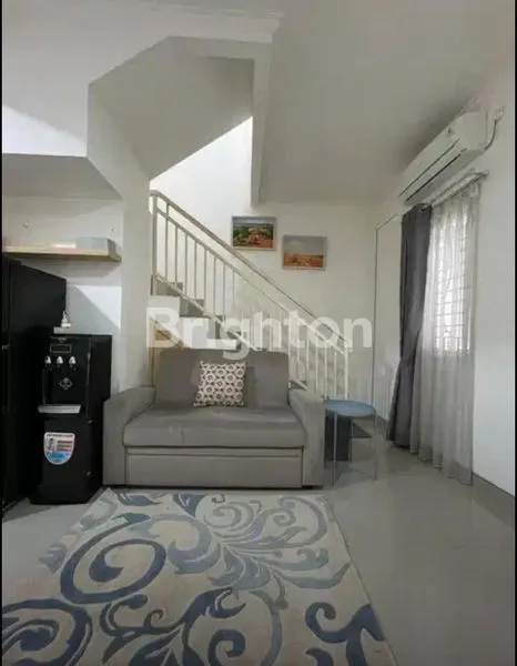 RUMAH FURNISH DI BLOOMINTON CIPUTAT TANGERANG SELATAN
