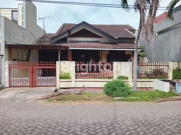 image RUMAH LUAS DAN BESAR (1)