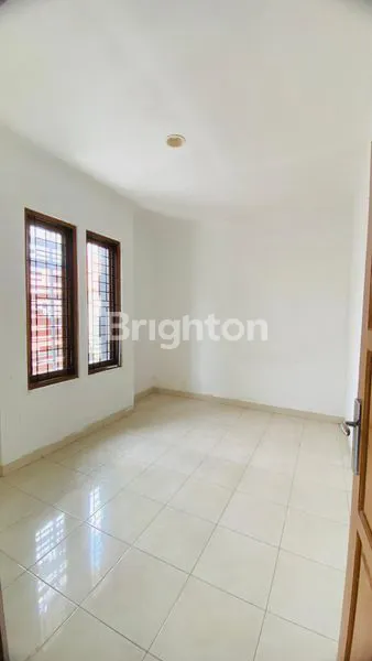 image RUMAH MINIMALIST LUAS DAN SIAP HUNI DI AREA FAVORIT DENPASAR SELATAN (8)