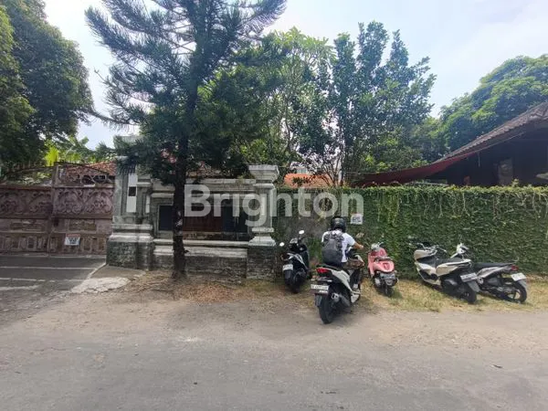 image TANAH BONUS BANGUNAN TERAWAT DI KAWASAN PREMIUM RENON (6)