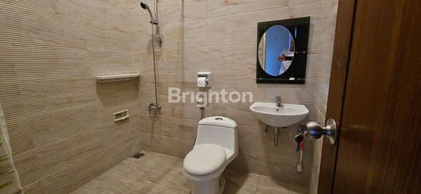 image RUMAH VILLA MEWAH 2 LANTAI DIJUAL FULL FURNISH (5)