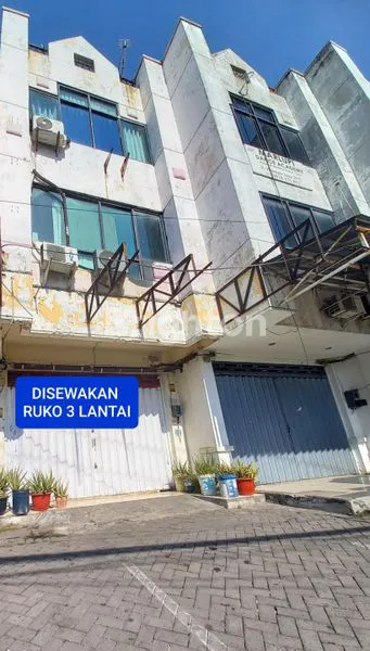 image SEWA RUKO 3 LANTAI, LOKASI KLAMPIS COCOK BERBAGAI USAHA (1)