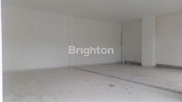 image TOKO PREMIUM SEMINYAK SIAP USAHA (3)