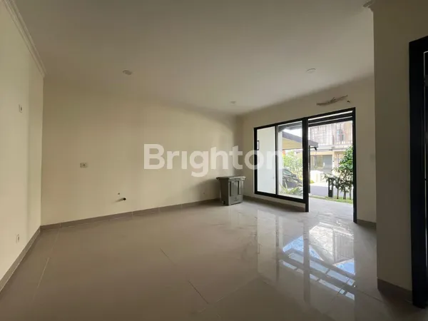 image CLUSTER LEONORA SYMPHONIA GADING SERPONG (2)