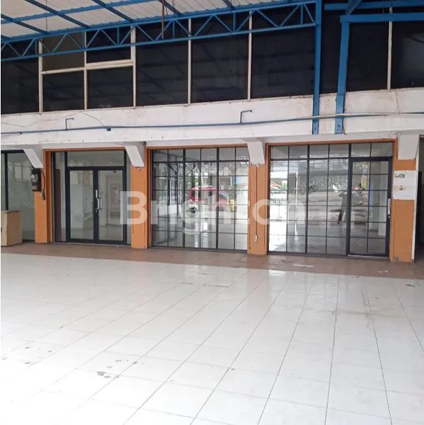 image RUKO  3 LANTAI LOKASI STRATEGIS & SIAP PAKAI DI CIPUTAT\NLOKASI		: ALAN IR HAJI JUANDA CIPUTAT TANGERANG SELATAN (1)