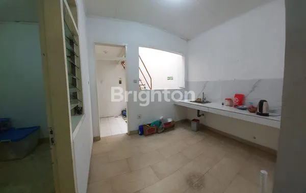 image RUMAH LOKASI STRATEGIS DI PURI MUTIARA CILANDAK BARAT JAKARTA SELATAN (8)