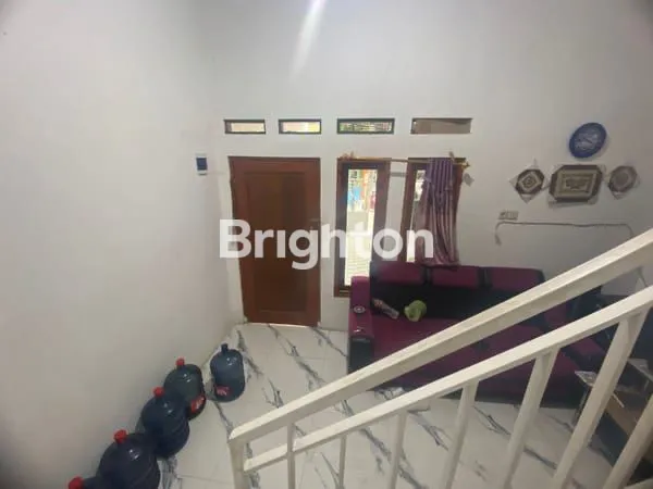 image RUMAH MUNGIL 2LANTAI LOKASI STRATEGIS DI KOJA JAKARTA UTARA. (3)