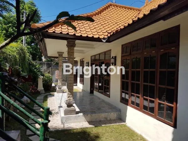 image RUMAH DUA LANTAI STYLE BALI OTENTIK DI SANUR - BALI (1)