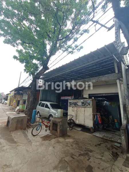 image RUMAH + BENGKEL LOKASI STARTEGIS DI JALAN UTAMA (2)