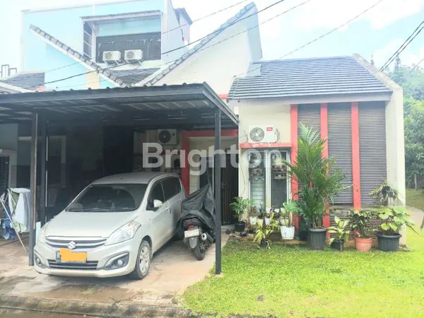 image RUMAH HOOK MINIMALIS LINGKUNGAN ASRI DAN BEBAS BANJIR, 1 MENIT KE STASIUN CISAUK DAN 5 MENIT KE TOL AEON BSD (1)