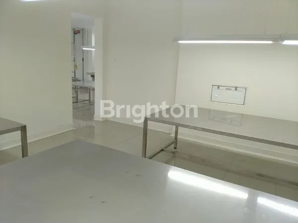 image RUKO 3 LANTAI GANDENG 3 SUPER STRATEGIS DI BENDA, DEKAT BANDARA SOEKARNO-HATTA, TANGERANG. (6)