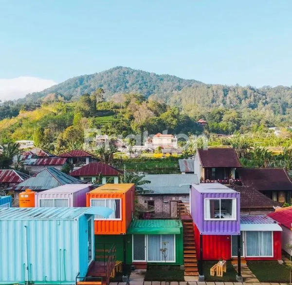 image HOTEL CONTAINER 10 UNIT SUKASADA BULELENG (1)