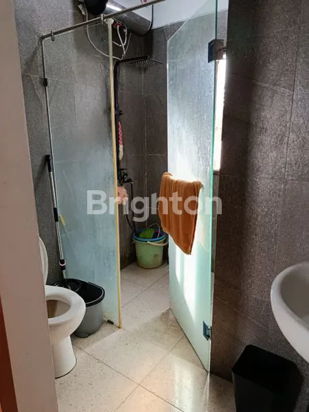 image RUMAH 2 LANTAI SIAP HUNI DI PERUMAHAN GRIYA ALAM, UNGASAN, KUTA SELATAN (6)