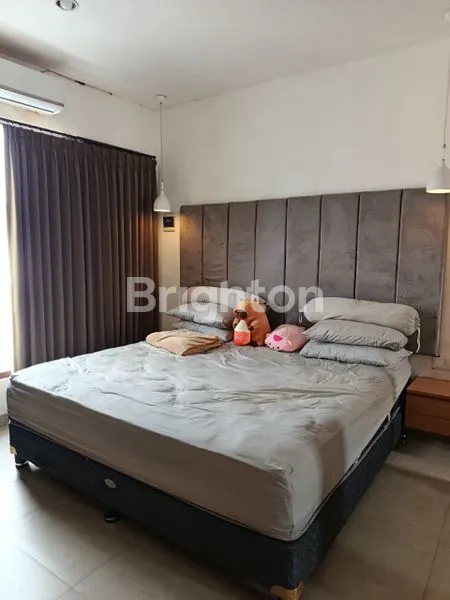 image RUMAH 2 LANTAI SIAP HUNI DI PERUMAHAN GRIYA ALAM, UNGASAN, KUTA SELATAN (5)