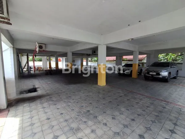 image GEDUNG 3 LANTAI + BASEMENT DI SOEKARNO HATTA (8)