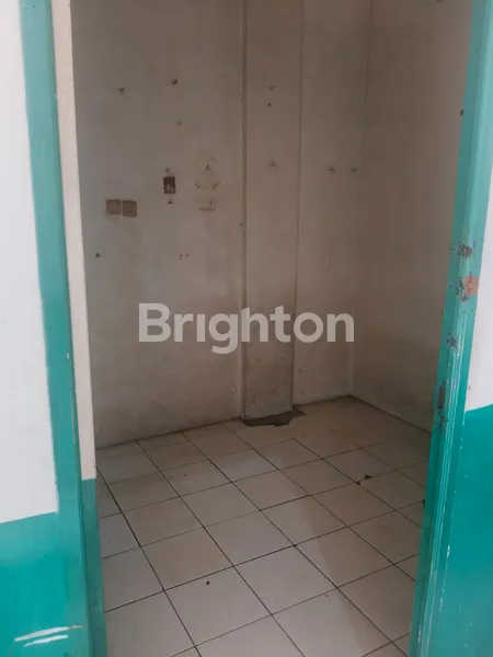 image RUKO DI TAMAN COSMOS 2,5 LANTAI, KEDOYA,KEBON JERUK JAKARTA BARAT (5)