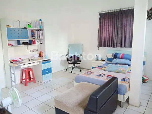 image RUMAH JEMBATAN BESI HUNIAN STRATEGIS LEBAR 3,5×10 4LANTAI (4)