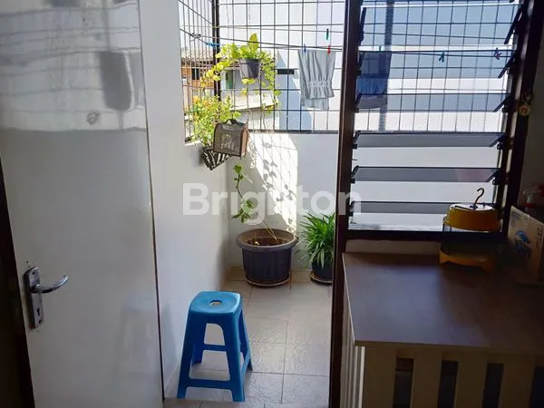 image RUMAH JEMBATAN BESI HUNIAN STRATEGIS LEBAR 3,5×10 4LANTAI (6)