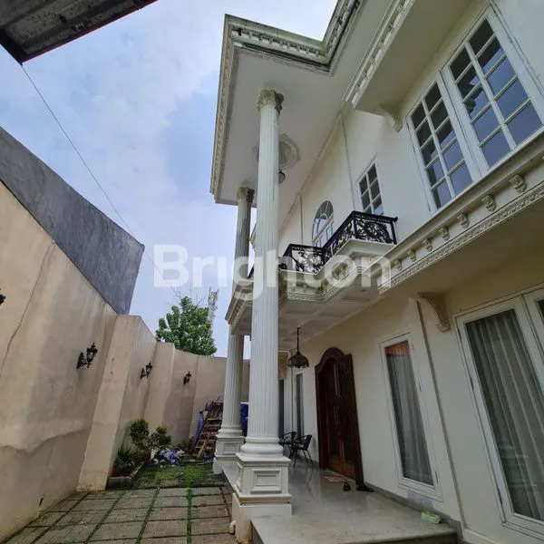 image DIJUAL RUMAH MEWAH 2 LANTAI CILANDAK TIMUR JAKARTA SELATAN (1)
