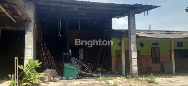 image RUMAH DAN GUDANG DI NGUWER SIDOHARJO (5)