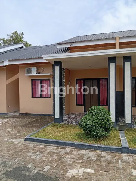 image DIJUAL 5 RUMAH 1 LANTAI - ONE GATE, DALAM 1 CLUSTER - PANDAU JAYA, SIAK HULU (2)