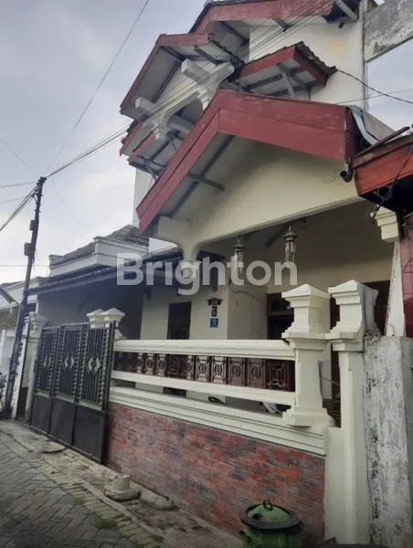 image RUMAH 2 LANTAI 5 KT DI MANUKAN, SHM (1)