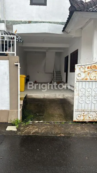 image DIKONTRAKAN RUMAH DENGAN 5 KAMAR DI DAWAS BADUNG (6)