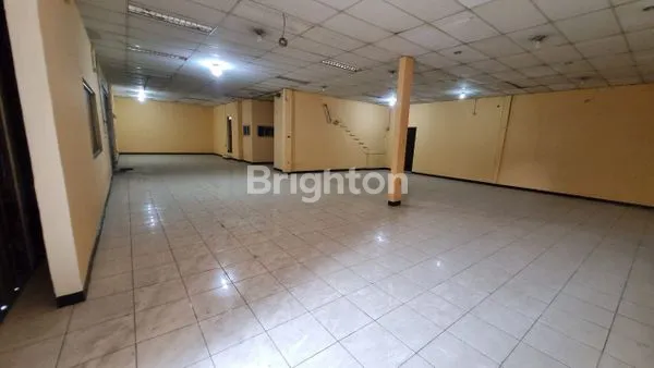 image DISEWAKAN GUDANG BONJOL TANGERANG  (4)