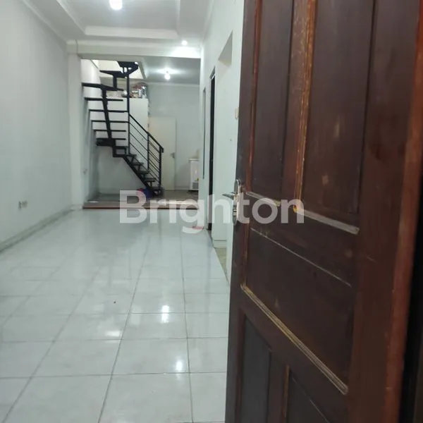 image DIJUAL CEPAT! RUMAH STRATEGIS 3 MENIT TOL BORR - HARGA 500 JUTA (4)