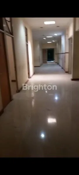 image DISEWAKAN RUANG USAHA DAERAH STRATEGIS DI LAWEYAN (3)