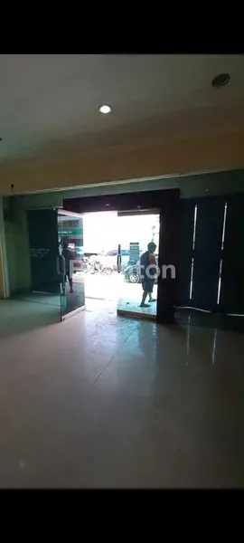 image DISEWAKAN RUANG USAHA DAERAH STRATEGIS DI LAWEYAN (2)