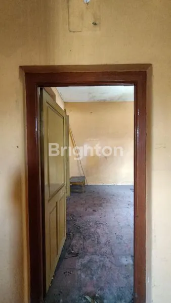 image DIJUAL RUMAH, HITUNG TANAH, LOKASI STRATEGIS, DEKAT PUSAT KOTA MADIUN (4)