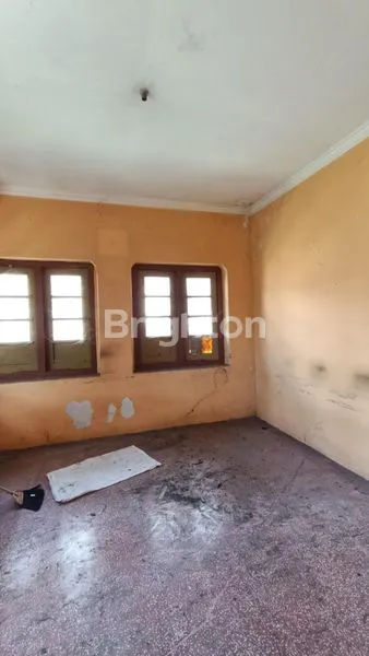 DIJUAL RUMAH, HITUNG TANAH, LOKASI STRATEGIS, DEKAT PUSAT KOTA MADIUN