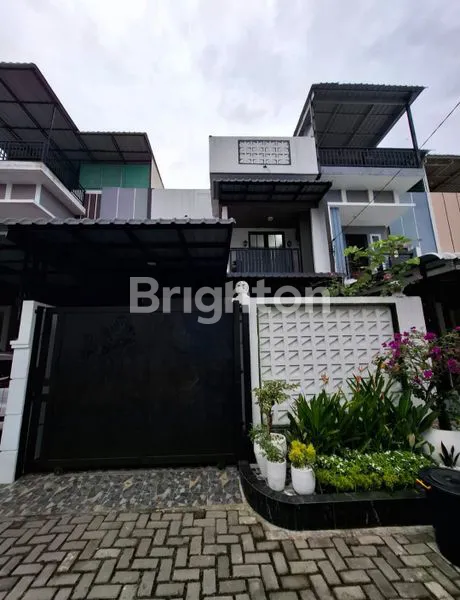 image RUMAH 2 LANTAI FULLY FURNISHED DI BINJAI KM 10,5 (1)