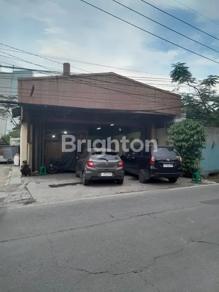 RUMAH SHM LT 162M² DEKAT MALL SUMMARECON