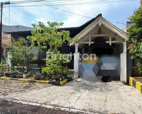 image RUMAH LOKASI STRATEGIS DEKAT MERR JUANDA KUTISARI JEMURSARI NGINDEN GUNUNG ANYAR UPN UBAYA PONDOK CHANDRA (1)