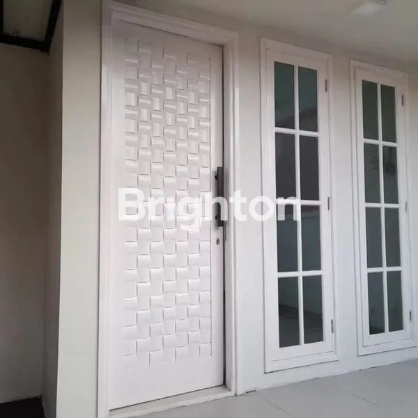 image DIJUAL RUMAH CANTIK DAN STRATEGIS (2)