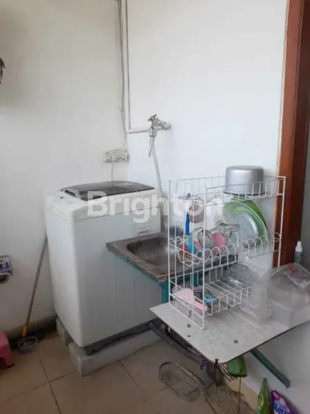 image RUMAH KETINTANG ASRI SIAP HUNI STRATEGIS DEKAT UNESA (7)