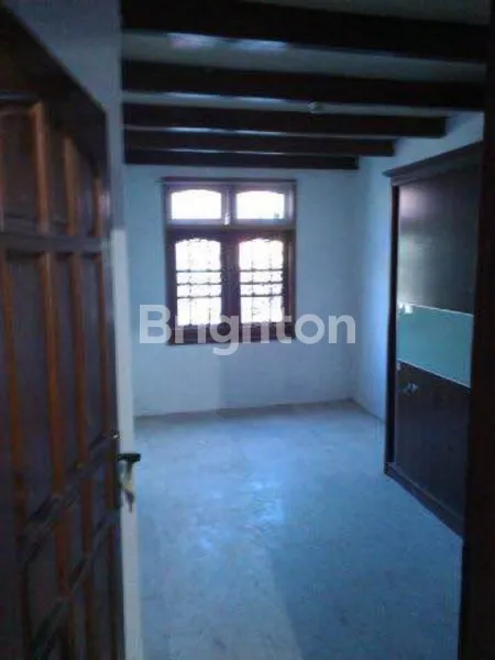 image RUMAH MULYOSARI PERLU RENOVASI ROW JALAN 2 MOBIL DEKAT KAMPUS ITS (4)