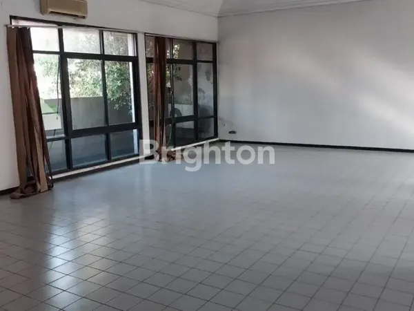 image RUMAH KANTOR SIAP PAKAI JALAN IMAM BONJOL STRATEGS PUSAT KOTA (2)
