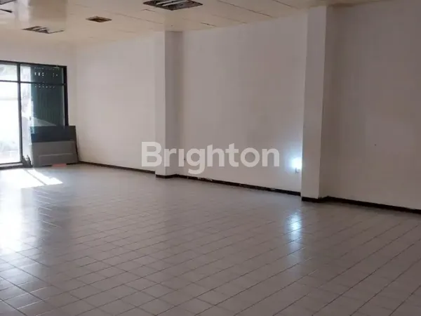 image RUMAH KANTOR SIAP PAKAI JALAN IMAM BONJOL STRATEGS PUSAT KOTA (3)