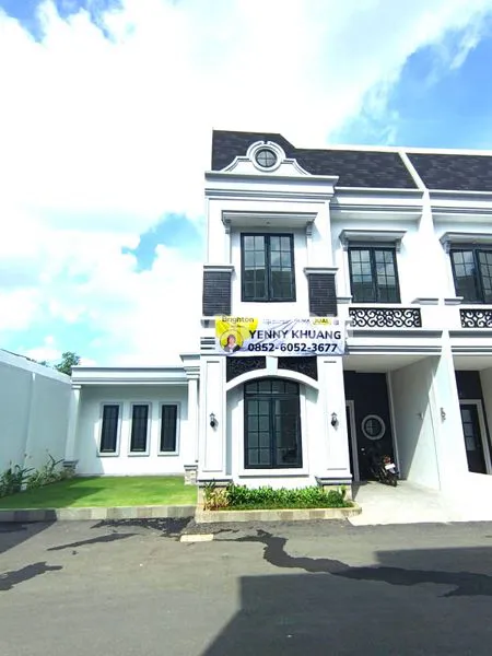 image DIJUAL CEPAT RUMAH VILLA RUMAH BARU SIAP HUNI POSISI HOOK / SUDUT (1)