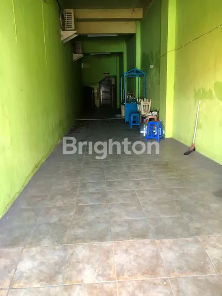 image RUMAH & TOKO 3 LANTAI DI TENGAH KOTA MADIUN (6)