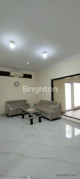 image RUMAH BERSIH, RAPI, ROW JALAN LUAS, SIAP DITEMPATI, SUASANA ASRI, BATAM CENTER  (1)