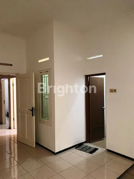 image DIJUAL RUMAH DI PERUM GURAMI INDAH LOWOKWARU (5)