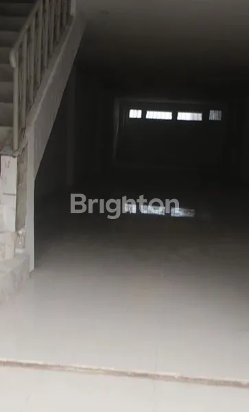 image RUKO KOMERSIAL LUAS  (2)